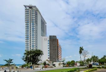 Palam Mansion at Apartment One Residence allows 18 year olds to book a room