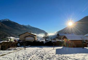 Bergzauber Obervellach im M  lltal has Balcony rooms