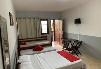Pousada Paraiso Guarapari allows 18 year olds to book a room