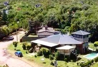 La Casona de Embalsina has Balcony rooms