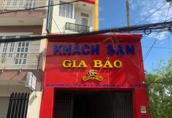 OYO 1165 Gia Bao Hotel allows 18 year olds to book a room