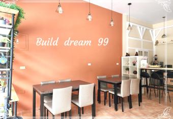 Zhu Meng 99 has Balcony rooms