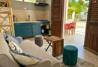 Chez Z  lou has Balcony rooms