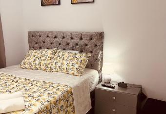 Mini-Studio for 2 in b  varo Punta Cana allows 18 year olds to book a room