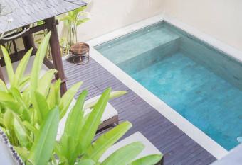 Villa Balifornia 3-bedroom with pool in Canggu has Balcony rooms