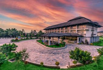 Soaltee Westend Resort Chitwan has Balcony rooms