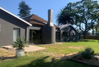 Lalalapa Guesthouse allows 18 year olds to book a room