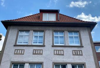 Kl  ve12 Guesthouse allows 18 year olds to book a room