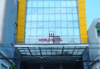 Nite & Day Jakarta Bandengan has Balcony rooms