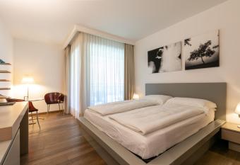 Da Elda Natural Retreat has Balcony rooms