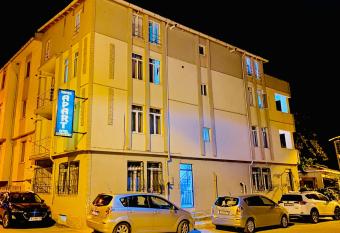 TANER PANSiYON has Balcony rooms