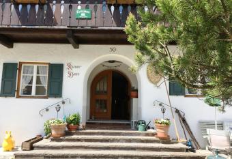 Pension Karner has Balcony rooms