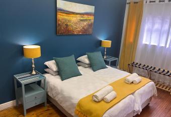 Cherry House has Balcony rooms