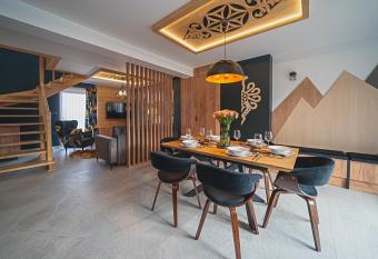 Apartamenty Osada Anta    wka Zakopane allows 18 year olds to book a room