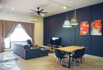 Cozy Desaru WiFi 32P3 By Penawar Desaru Homestay has Balcony rooms