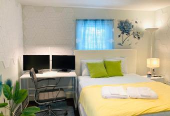 Private Bath, Cozy Bedroom, Tons of Shopping Malls Nearby allows 18 year olds to book a room
