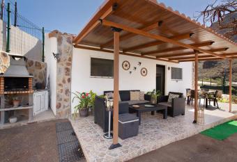 Vv Tasartico has Balcony rooms