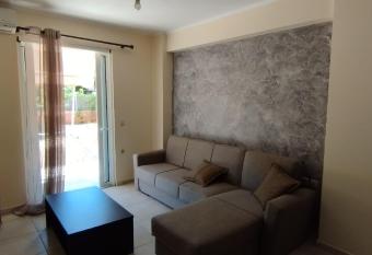 Green House Messini has Balcony rooms