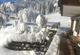 Gruppenferienwohnung am Auweg has Balcony rooms