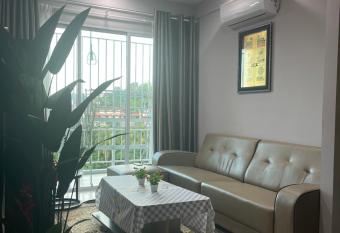 MAYEA Homestay has Balcony rooms