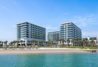 Address Beach Resort Bahrain has Balcony rooms
