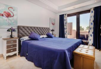 Exclusive frontline beach penthouse has Balcony rooms