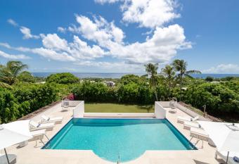 Ultra Luxury Infinity Pool Villa on Platinum Coast Gated Development has Balcony rooms