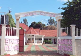 Siarick Cottages has Smoking/Balcony rooms