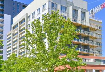 Nesuto Canberra allows 18 year olds to book a room