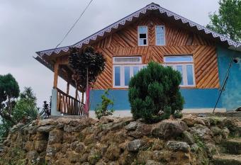 Sittong Orange Garden Homestay has Balcony rooms