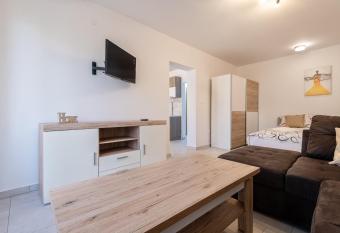 Apartments MIRA has Balcony rooms