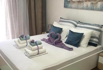 Apartments SARA has Balcony rooms