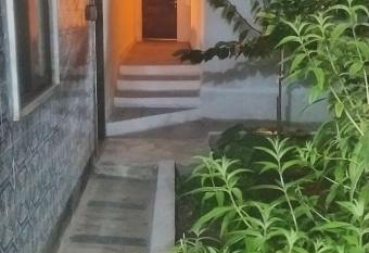 Ginjals-67 has Balcony rooms