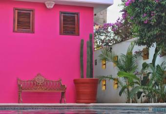 Hotel San Martin La Punta has Balcony rooms