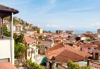 Lake Ohrid Guesthouse  has Balcony rooms