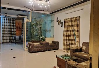 Amazing Home s has Balcony rooms