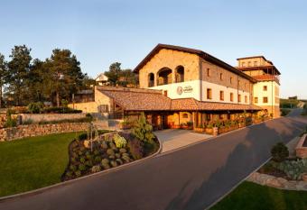 Vina  sk   pension Andr   has Balcony rooms