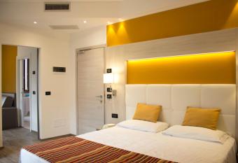 Hotel Dolomiti has Balcony rooms