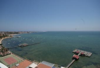 Apartamento en primera l  nea has Balcony rooms