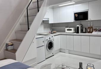 Sky Officetel allows 18 year olds to book a room