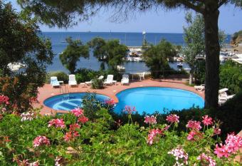 Hotel Mare has Balcony rooms