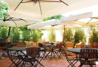 Hotel Agathae has Balcony rooms