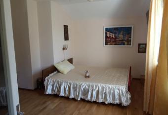 Apartment in Kauguri allows 18 year olds to book a room