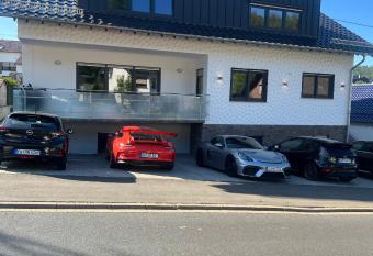 NRing Villa am N  rburgring has Balcony rooms