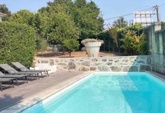 CASA CAMPO DA FEIRA has Balcony rooms
