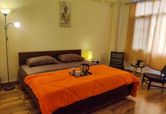 Valley Views, Parking! Jujurana Homestay, Shoghi - 3 Apartments has Balcony rooms