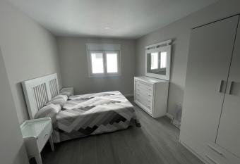 Nuevo Azorin I allows 18 year olds to book a room