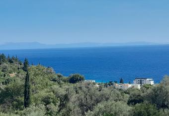 Vila zaho has Balcony rooms