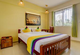 Itsy By Treebo - Ushodaya Royal Residency allows 18 year olds to book a room