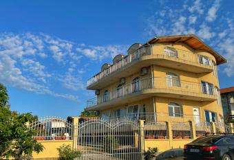 Sunrise Varvara has Balcony rooms